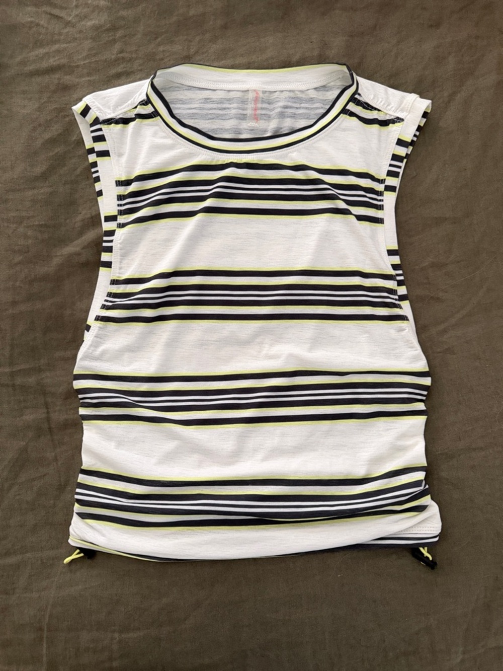 FP Movement by Free People Tempo Sport Mode UV Protection Muscle Tee LIKE NEW